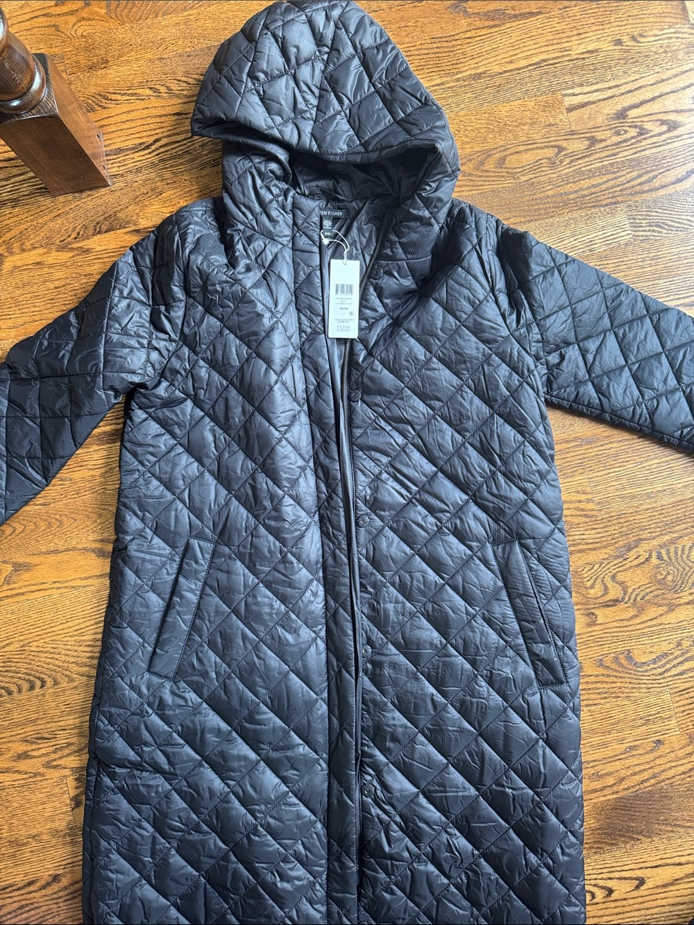 Women’s Long Quilted Hooded Puffer Jacket - Black